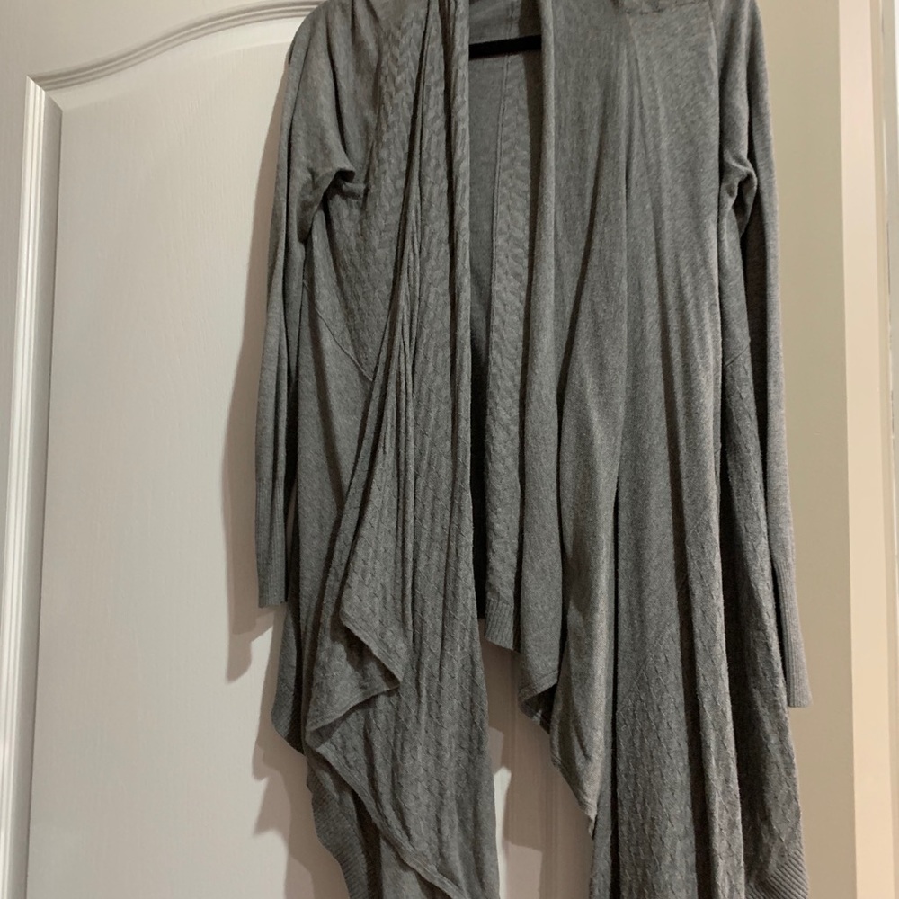 Guess sweater